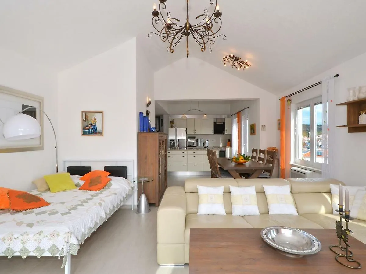 Dondras Residence Trogir 0*,  Croatia